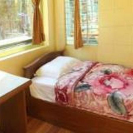 Yee Shin Guest House Hsipaw Εξωτερικό φωτογραφία